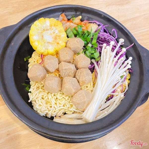 Mỳ cay bò viên